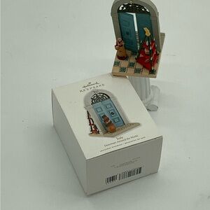 Hallmark Keepsake Italy Doorways Around the World Ornament